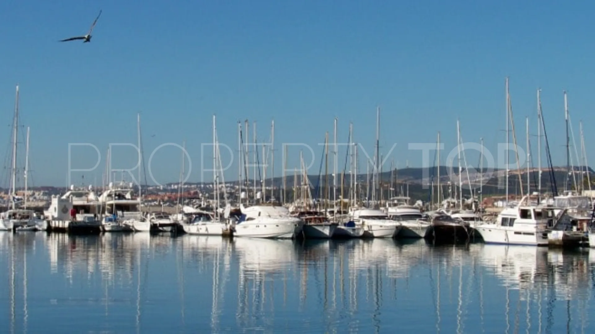 Estepona Golf, apartamento en venta con 2 dormitorios