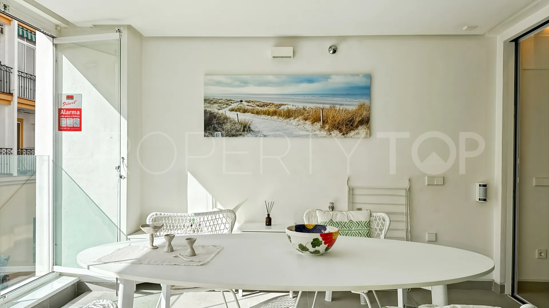Apartment for sale in Estepona Puerto