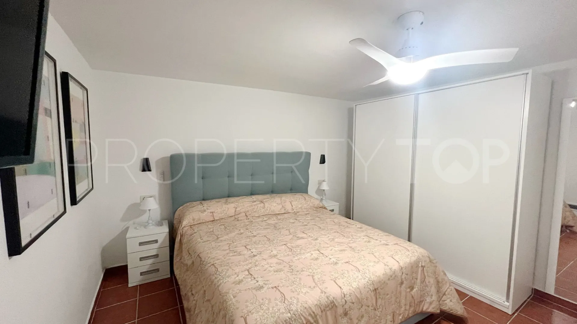 4 bedrooms apartment in Marbella City for sale