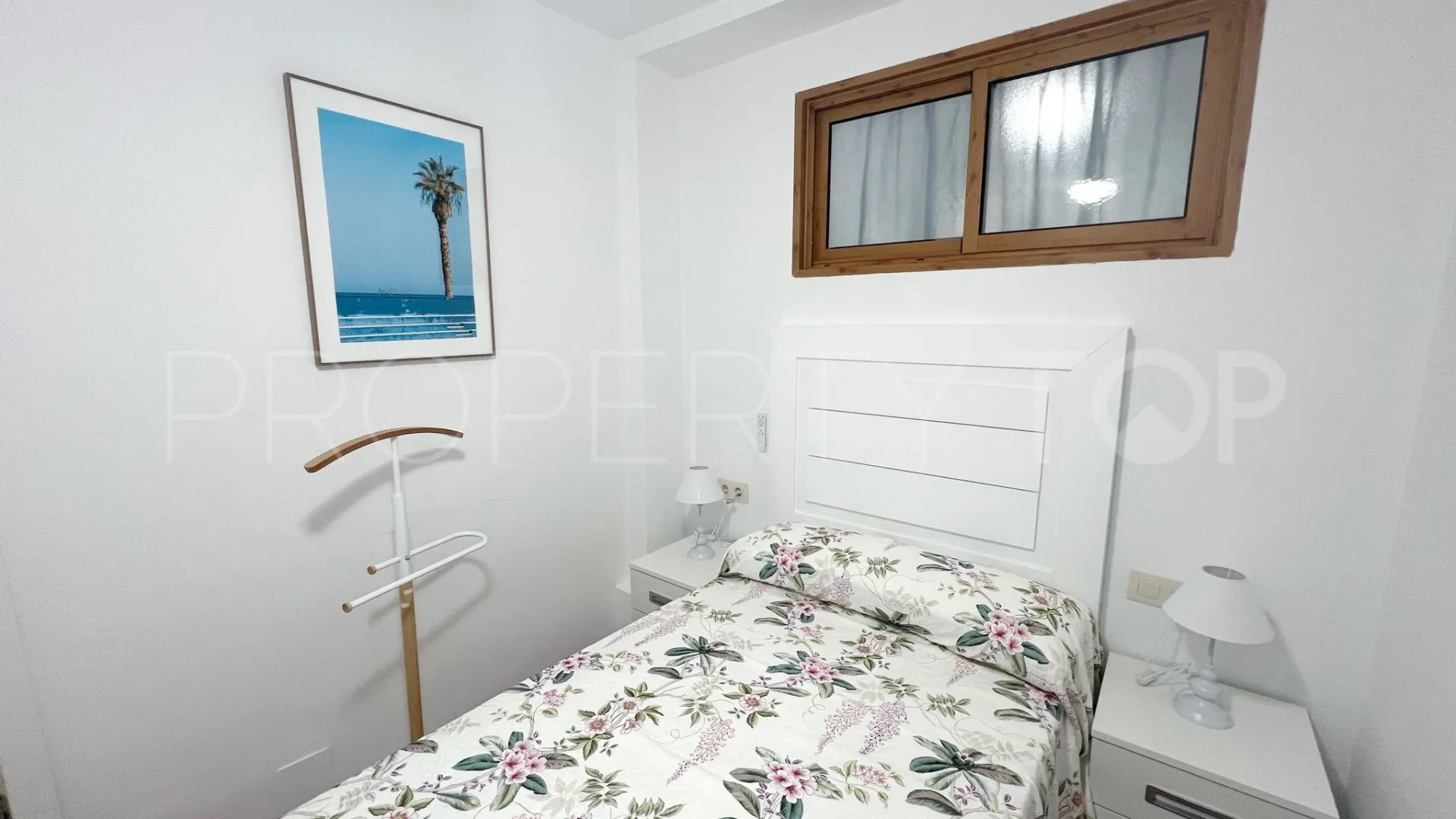 4 bedrooms apartment in Marbella City for sale
