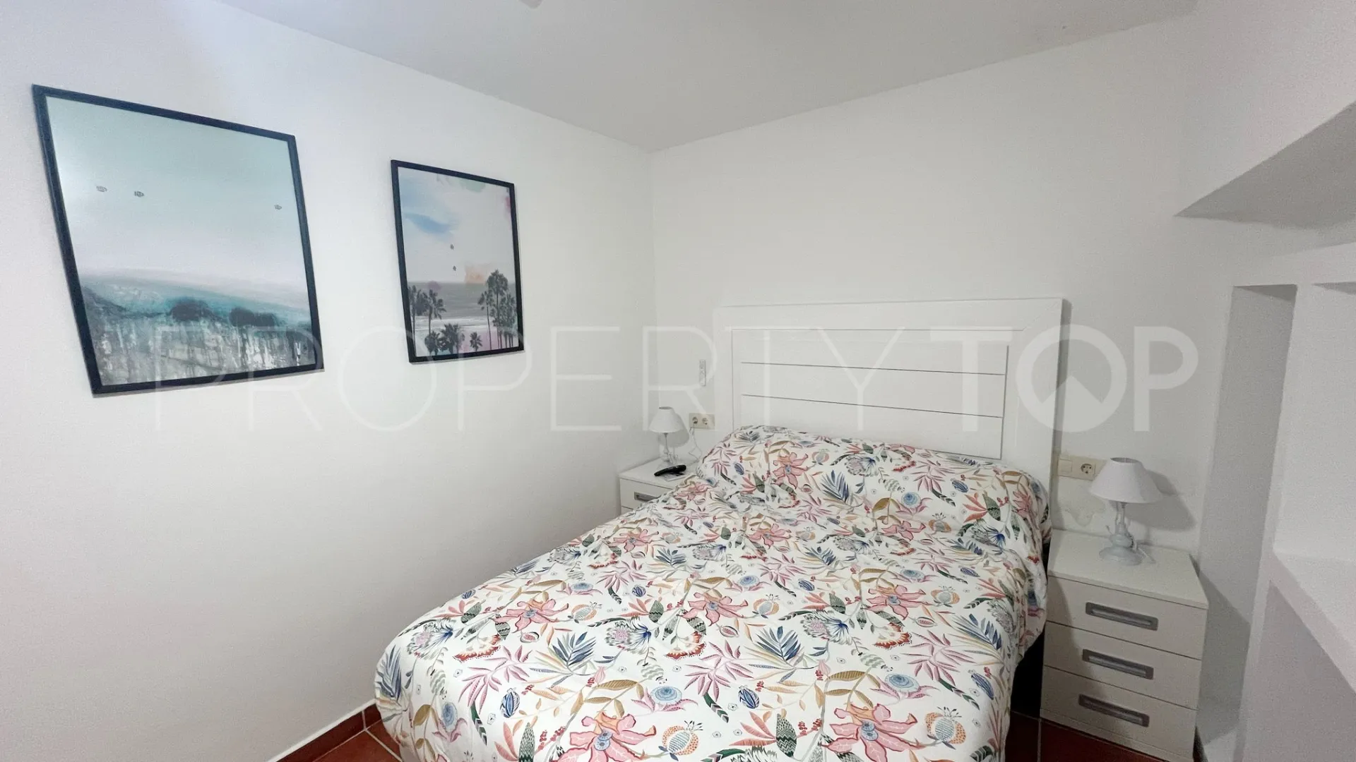 4 bedrooms apartment in Marbella City for sale