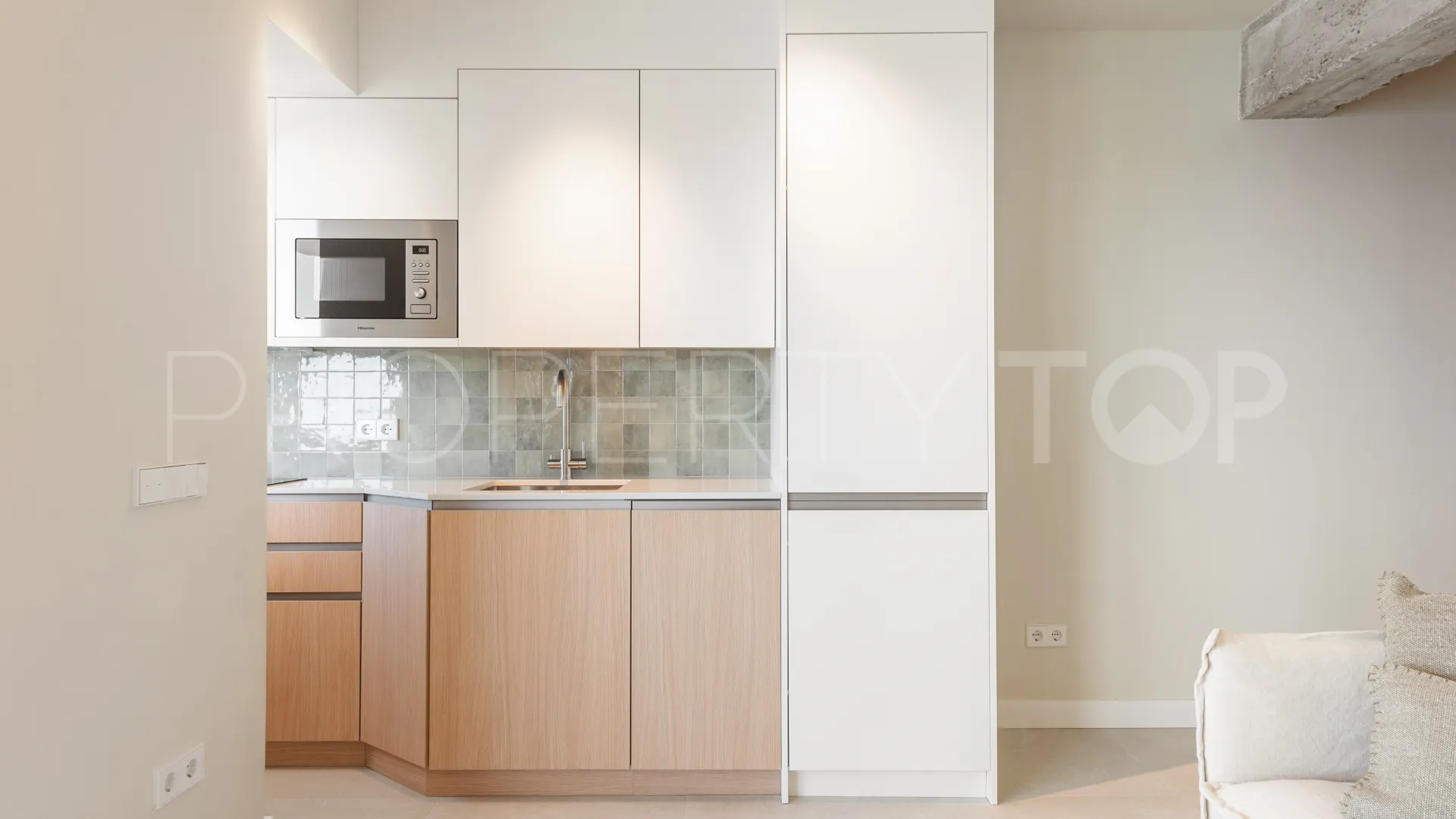 Apartamento con 2 dormitorios en venta en Marbella Centro