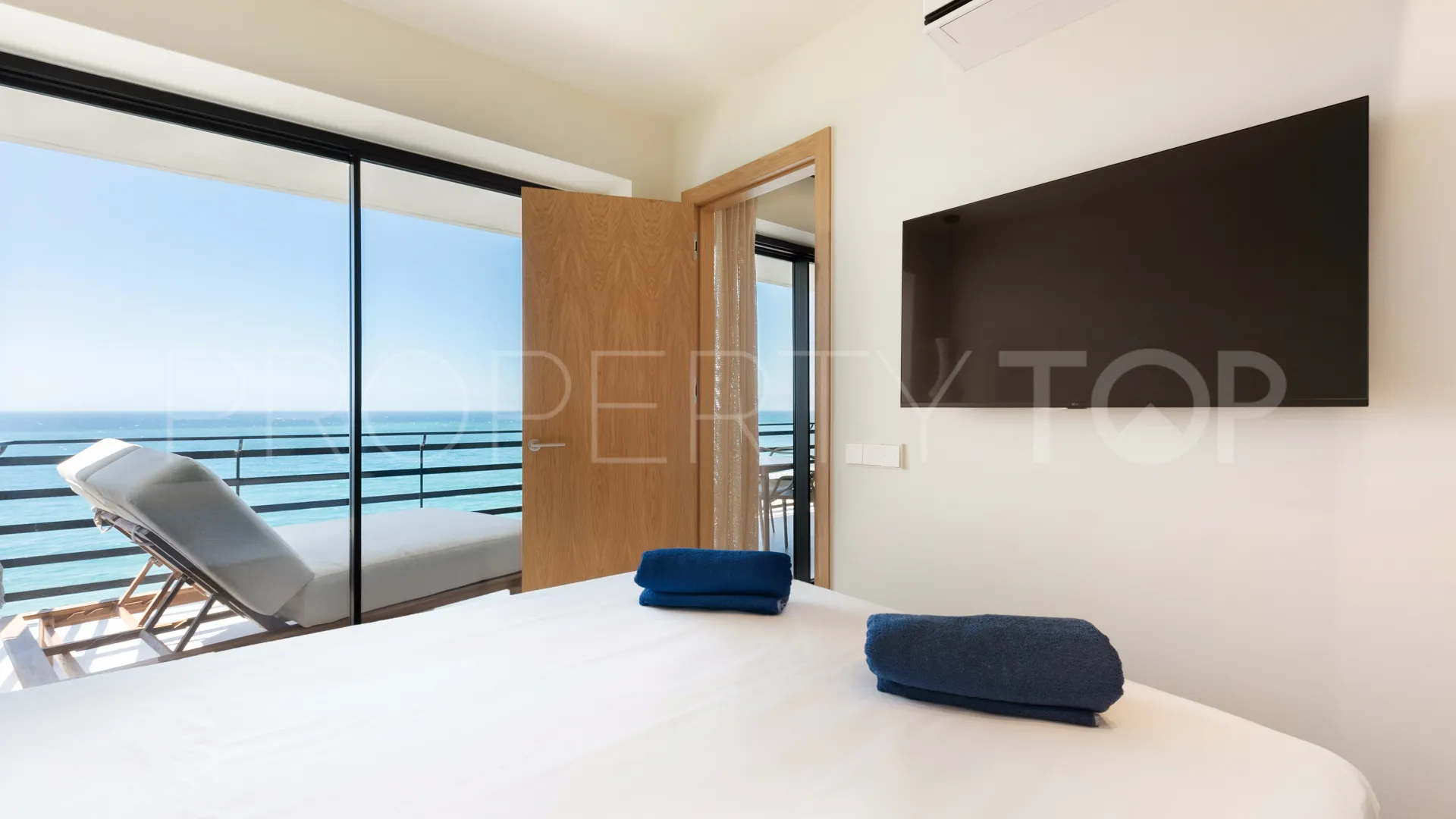 Apartamento con 2 dormitorios en venta en Marbella Centro