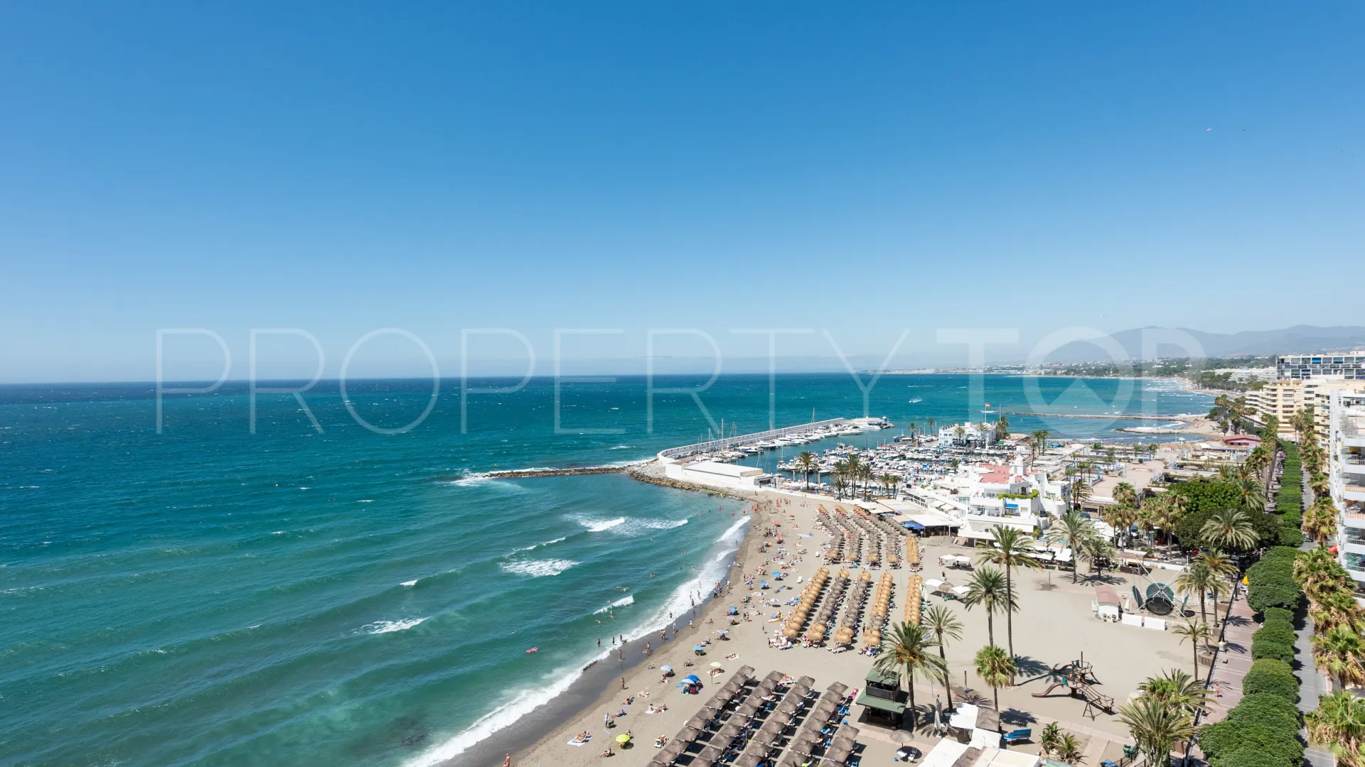 Apartamento con 2 dormitorios en venta en Marbella Centro