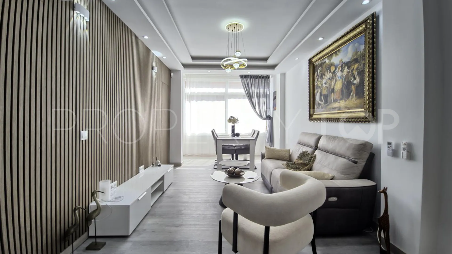 Buy Marbella Centro apartment with 2 bedrooms