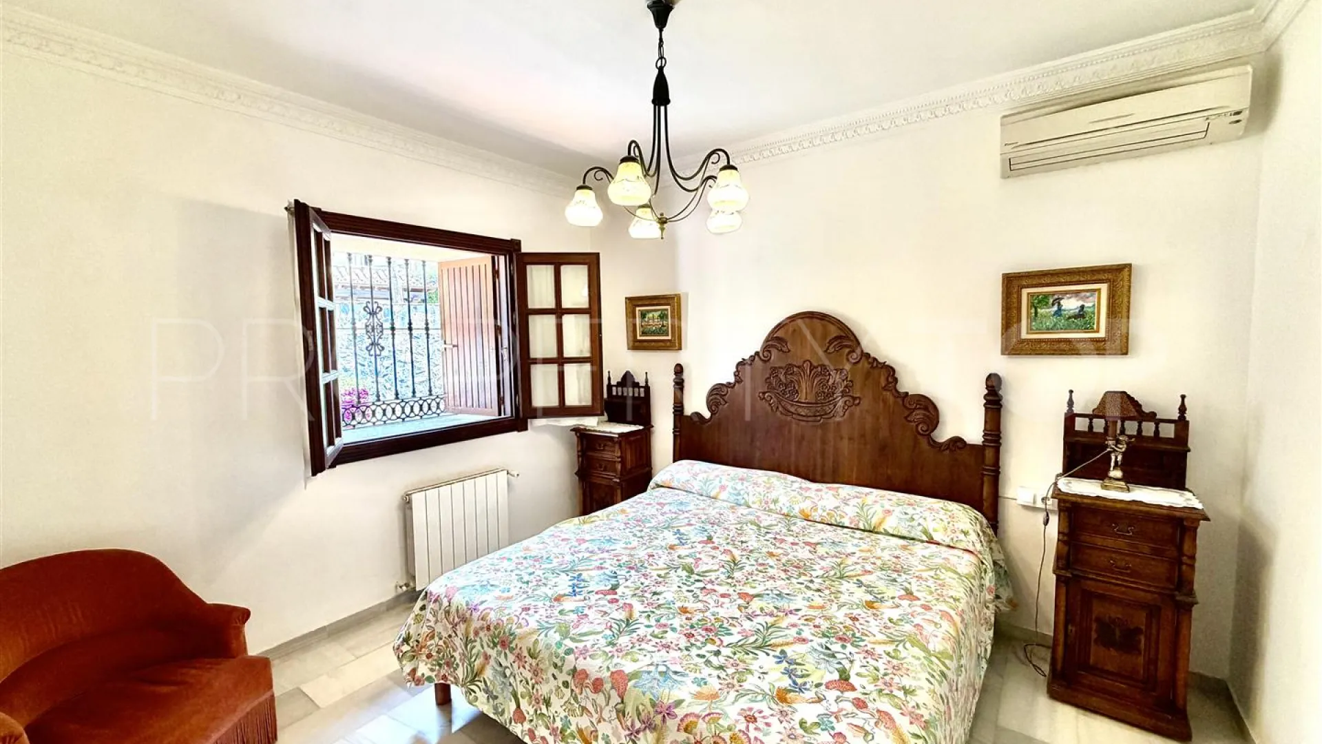 Pareado en venta en Nueva Andalucia con 3 dormitorios