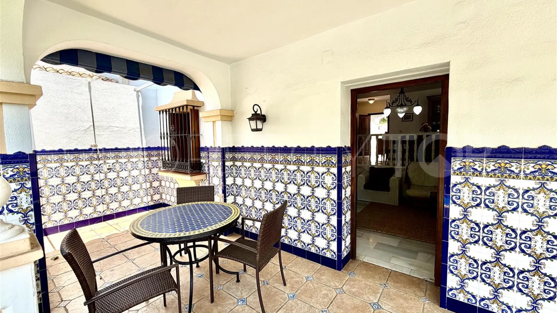 Pareado en venta en Nueva Andalucia con 3 dormitorios