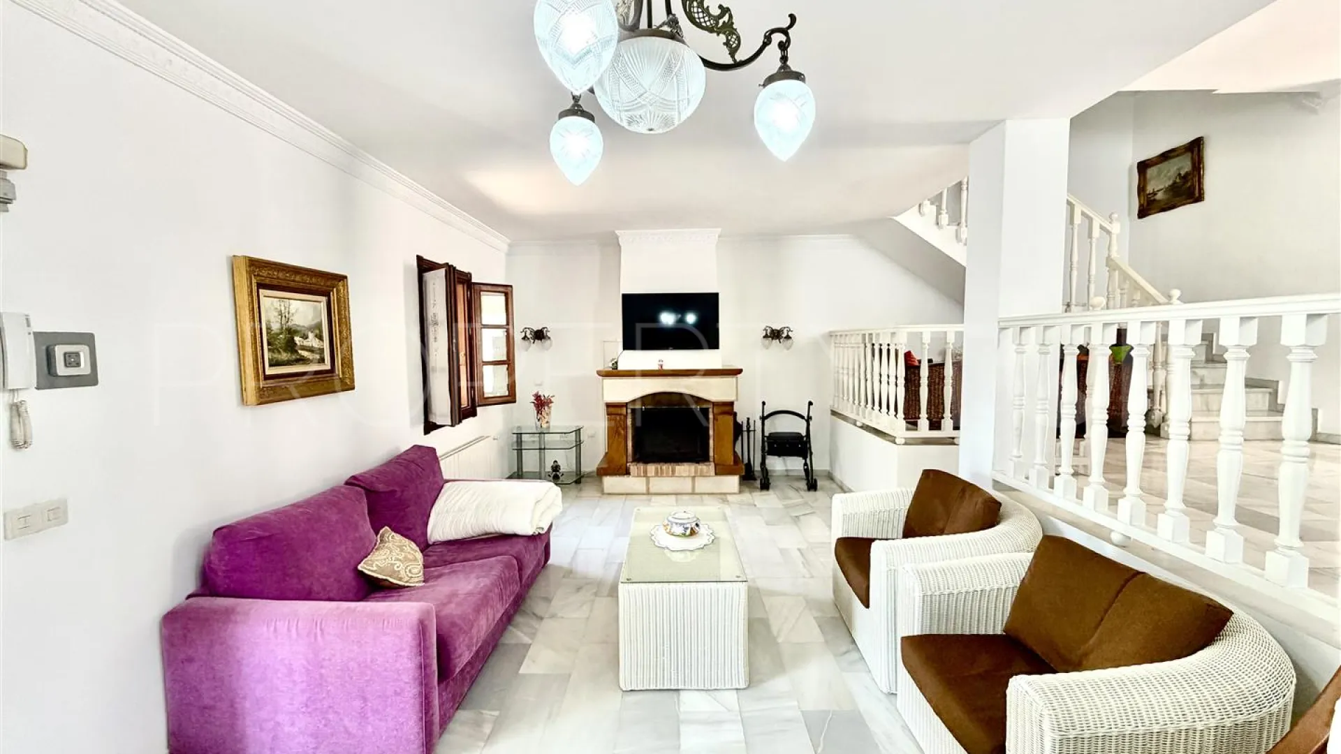 Pareado en venta en Nueva Andalucia con 3 dormitorios