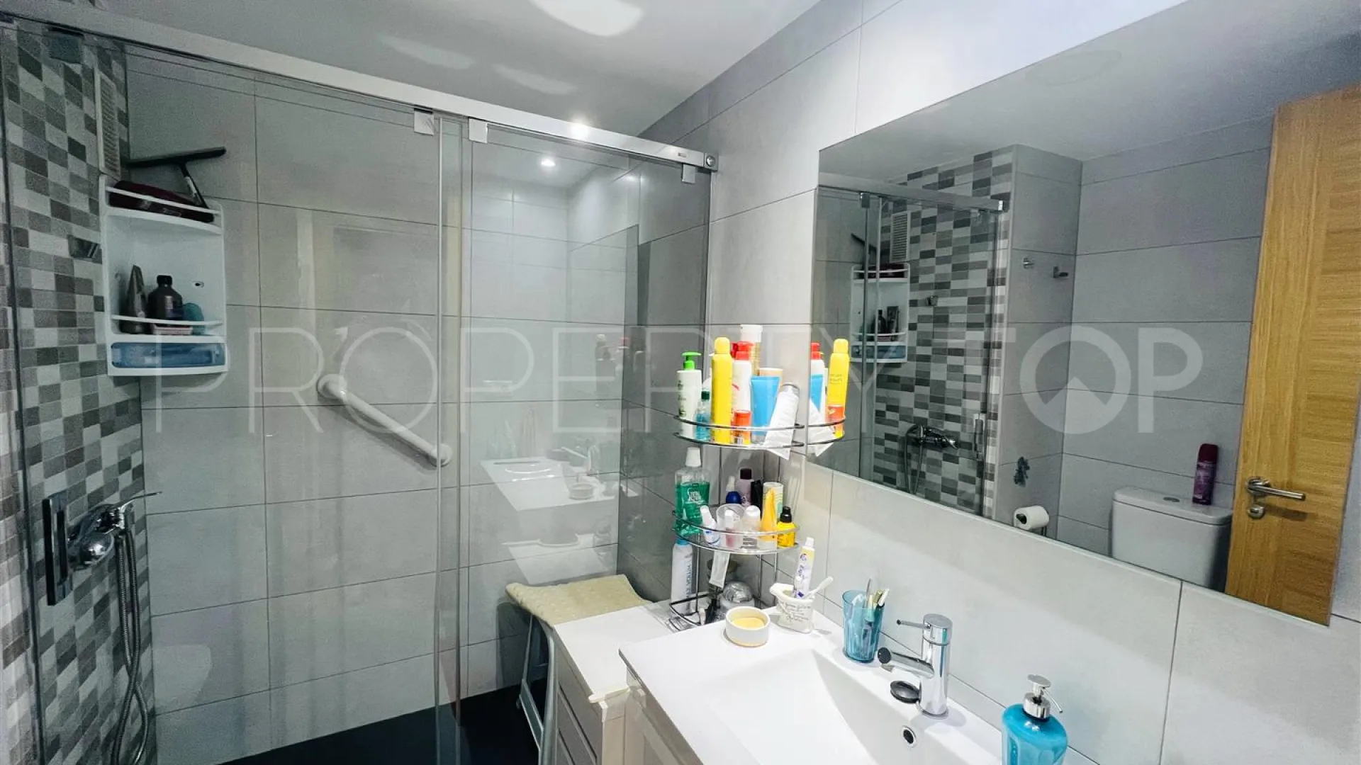 Se vende apartamento en Marbella Centro con 2 dormitorios