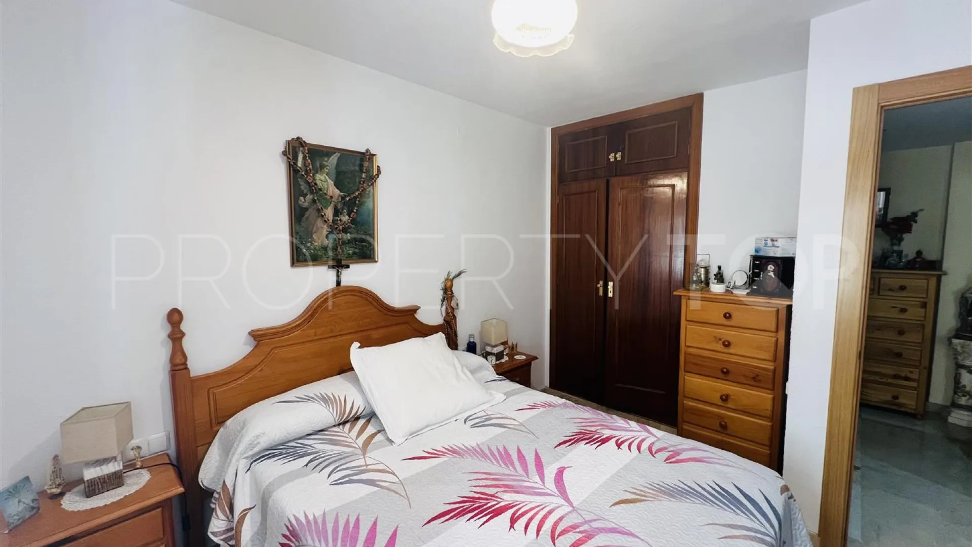 Se vende apartamento en Marbella Centro con 2 dormitorios