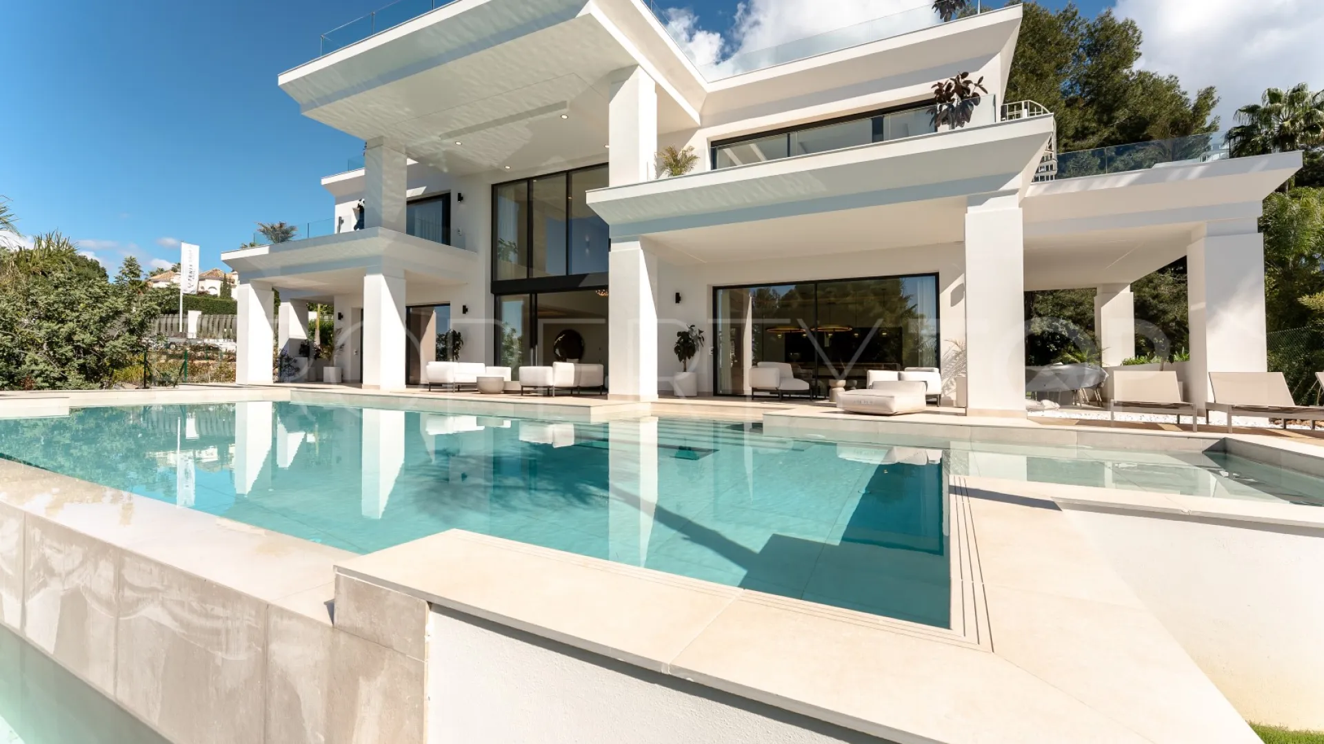 Sierra Blanca, villa con 7 dormitorios en venta