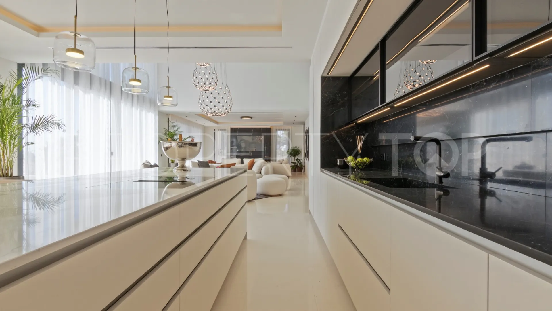Sierra Blanca, villa con 7 dormitorios en venta