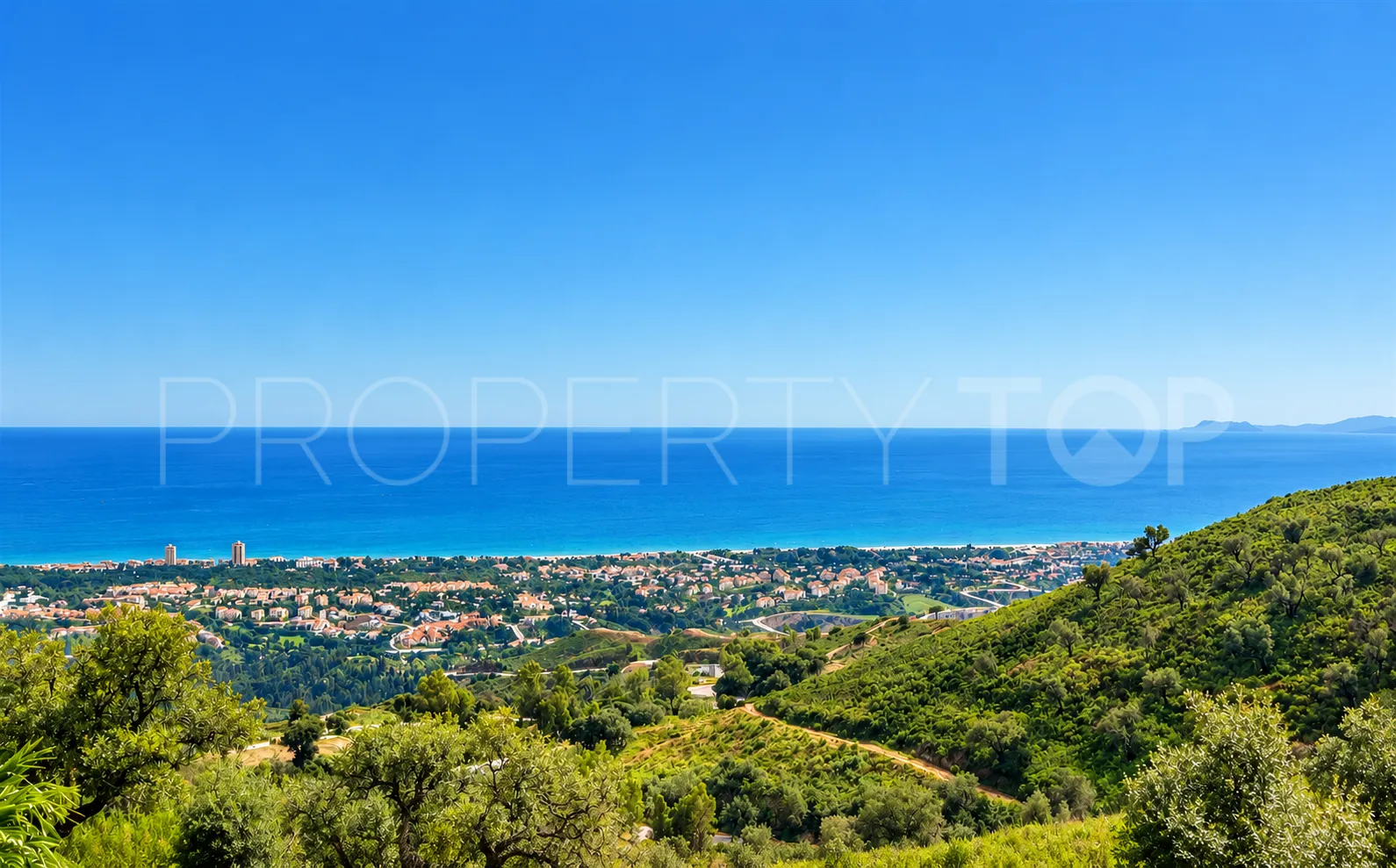 For sale Marbella East semi detached house with 3 bedrooms