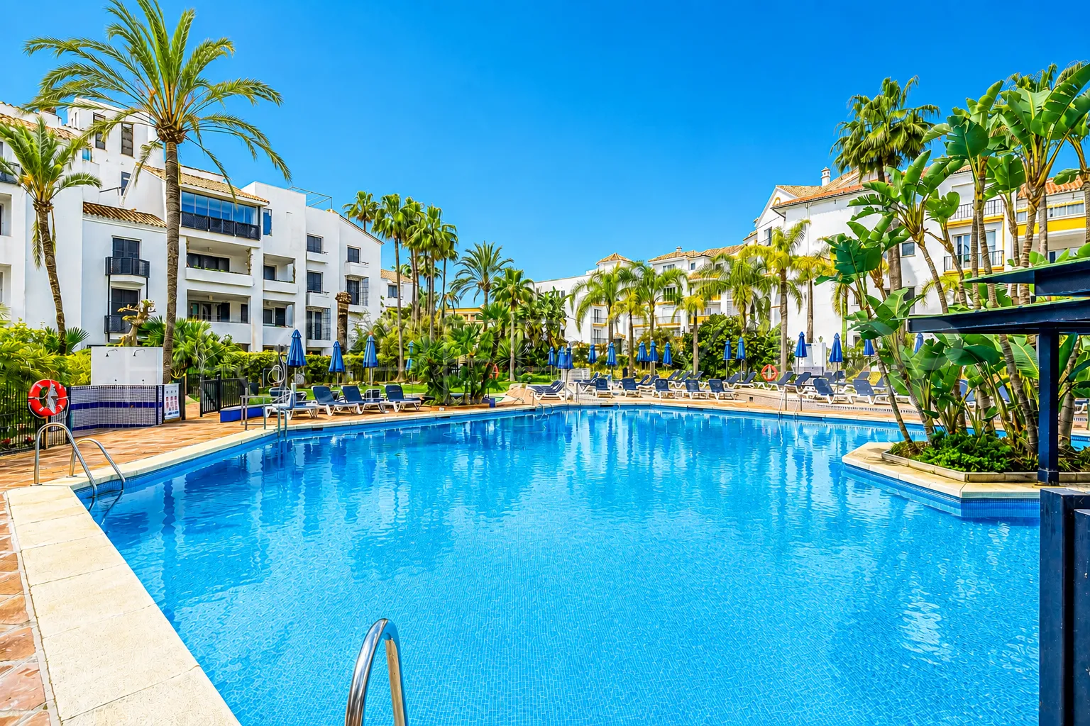 Jardines de las Golondrinas, apartamento a la venta
