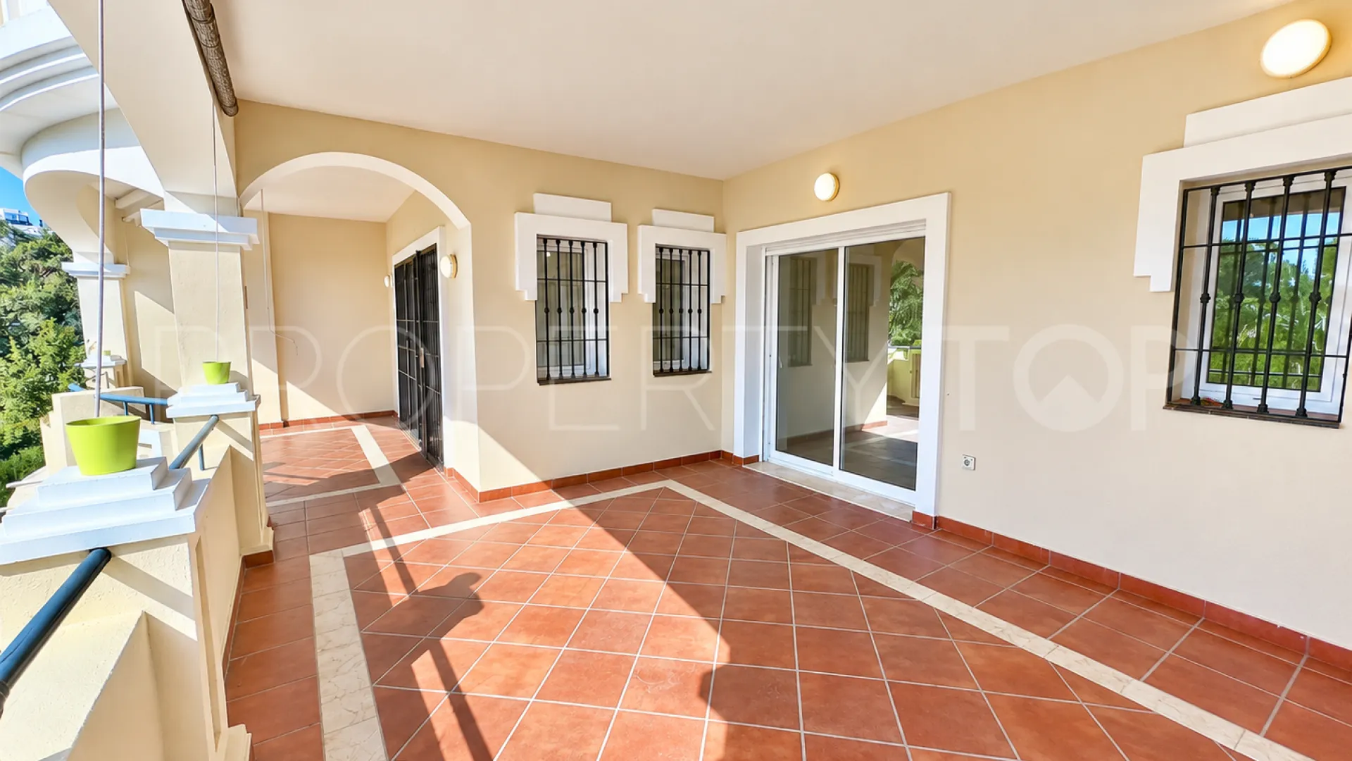 Comprar apartamento en Elviria de 2 dormitorios