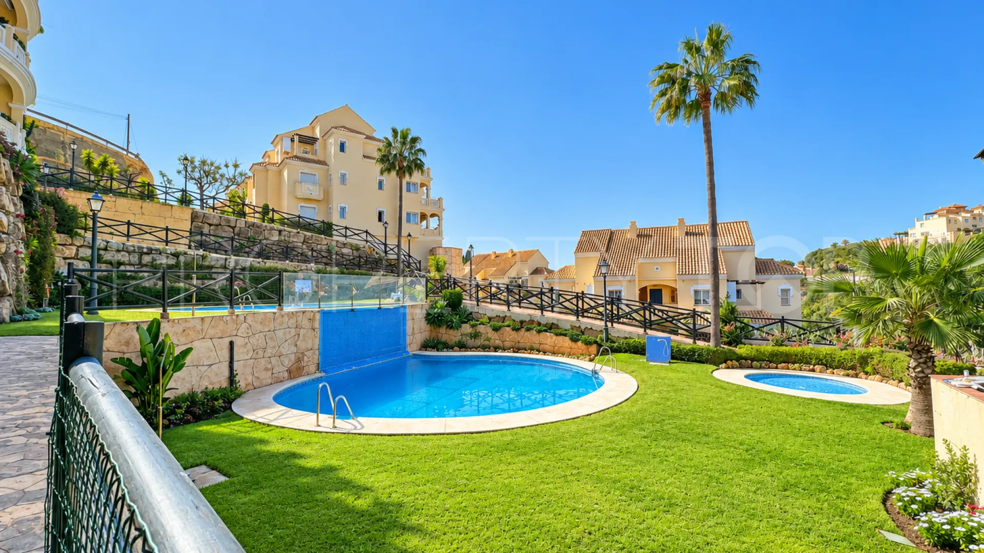 Comprar apartamento en Elviria de 2 dormitorios