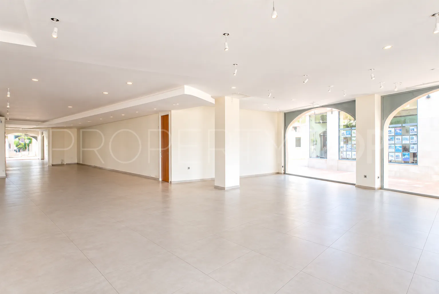 Comprar local comercial en Marbella Centro