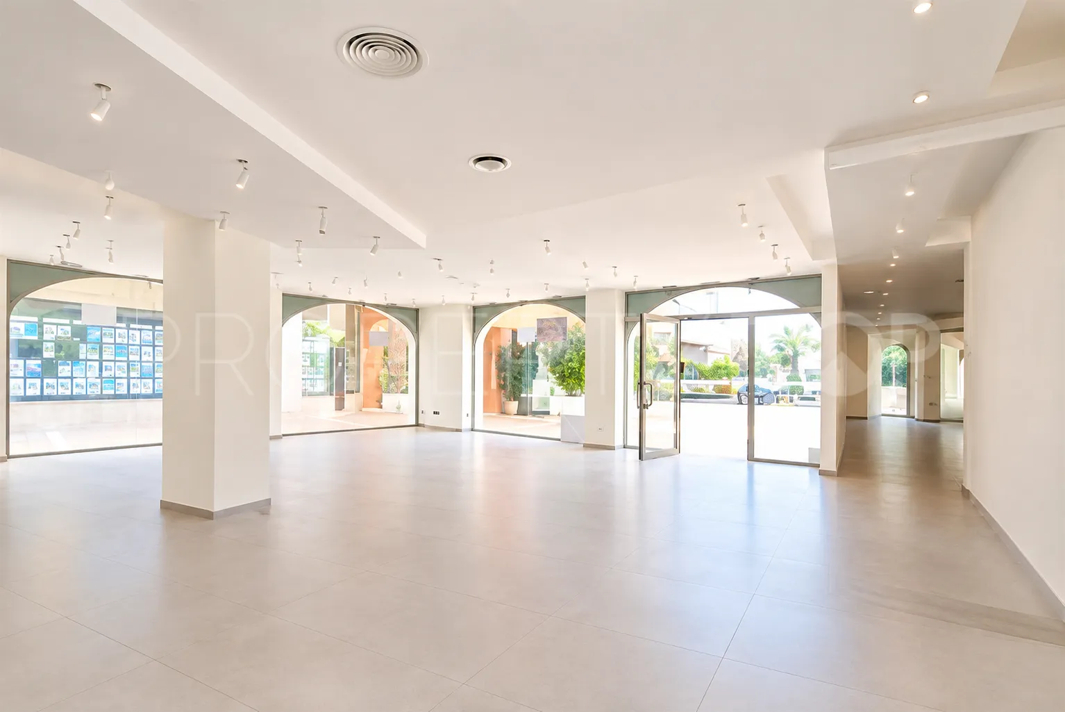Comprar local comercial en Marbella Centro