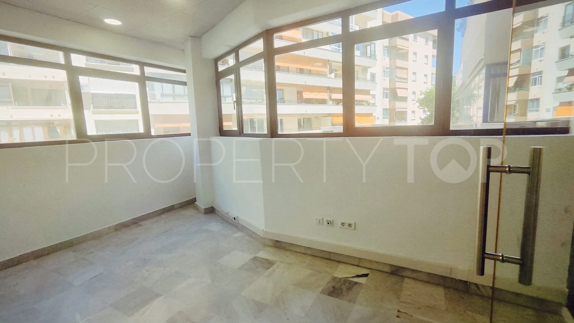 Office for sale in Marbella Centro