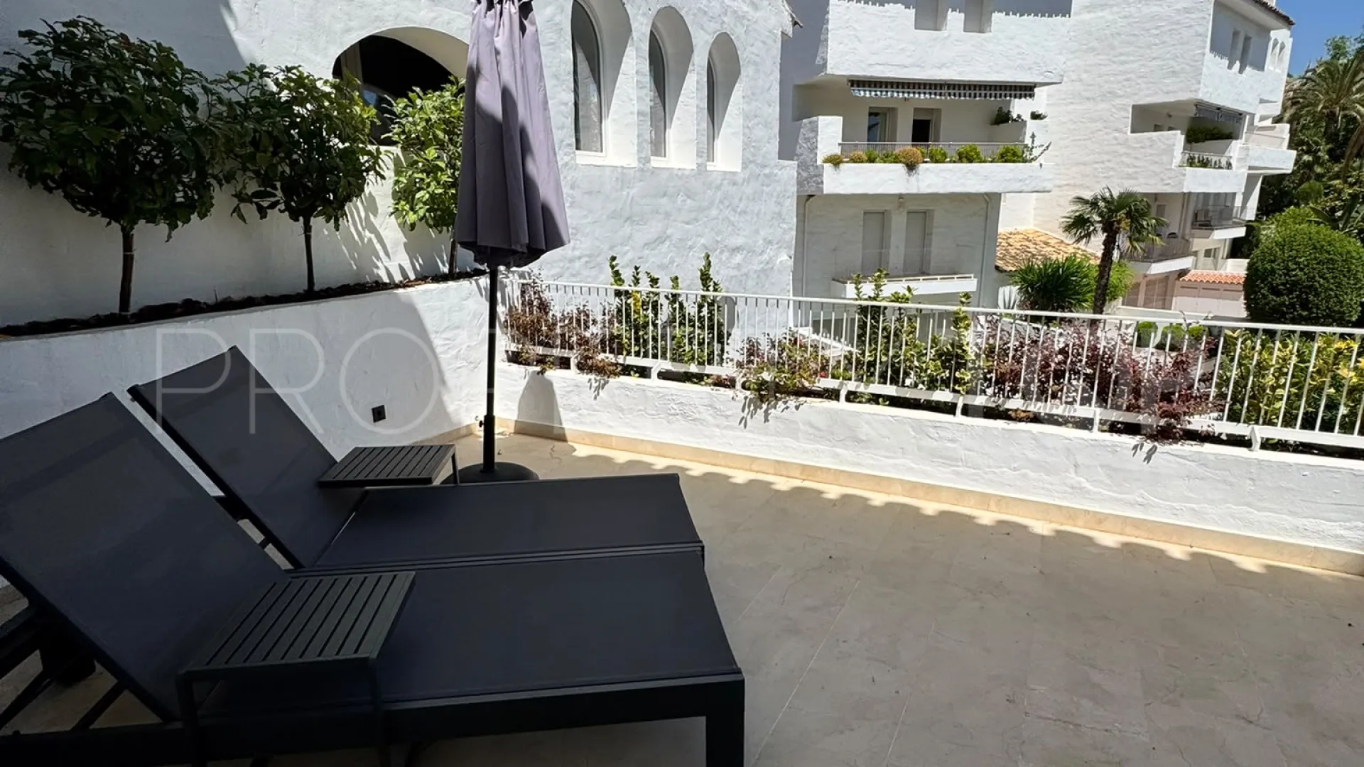 3 bedrooms Rio Real duplex for sale