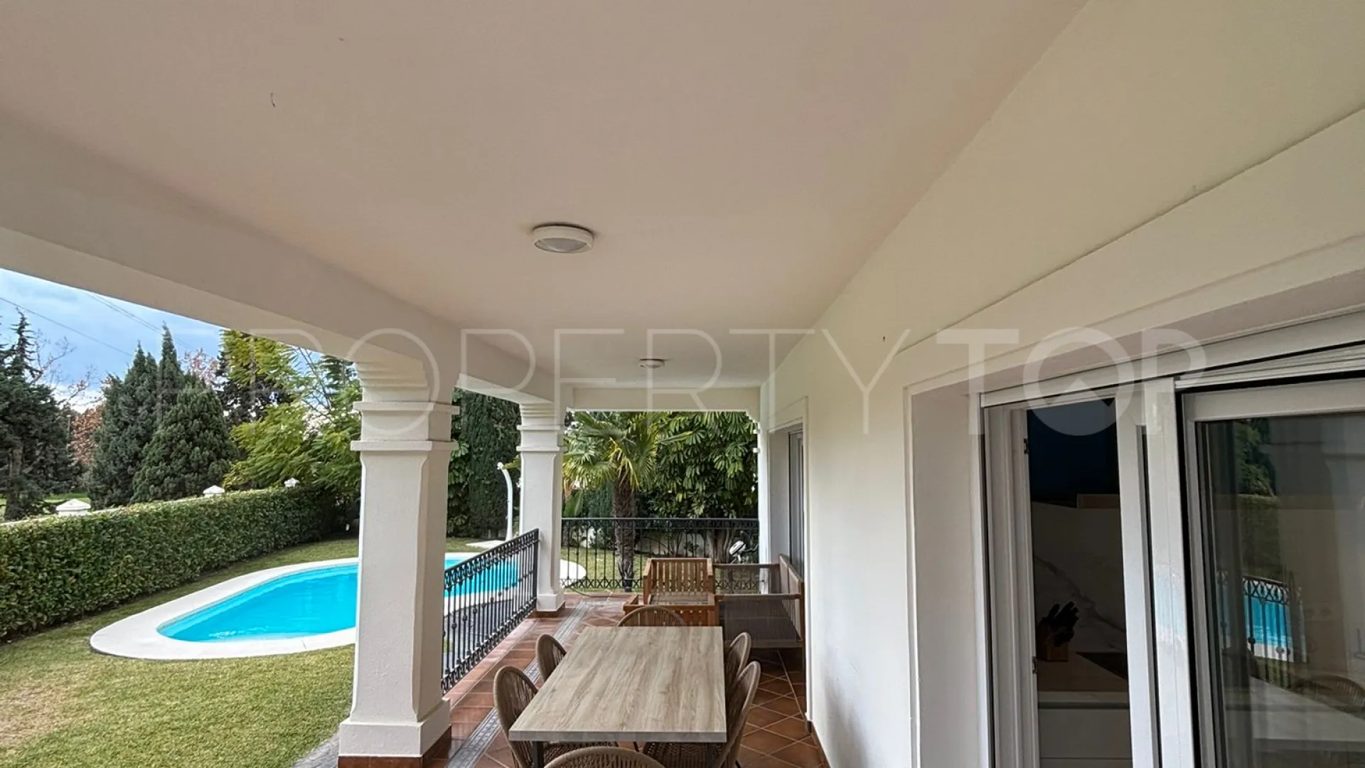For sale Guadalmina Alta villa with 4 bedrooms