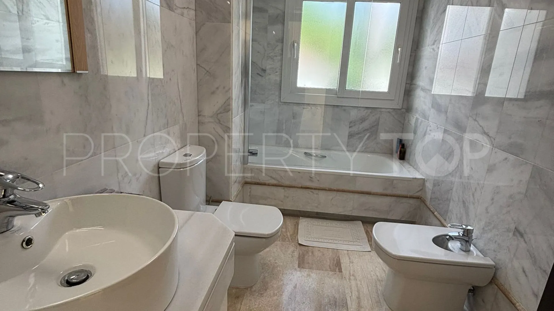 For sale Guadalmina Alta villa with 4 bedrooms