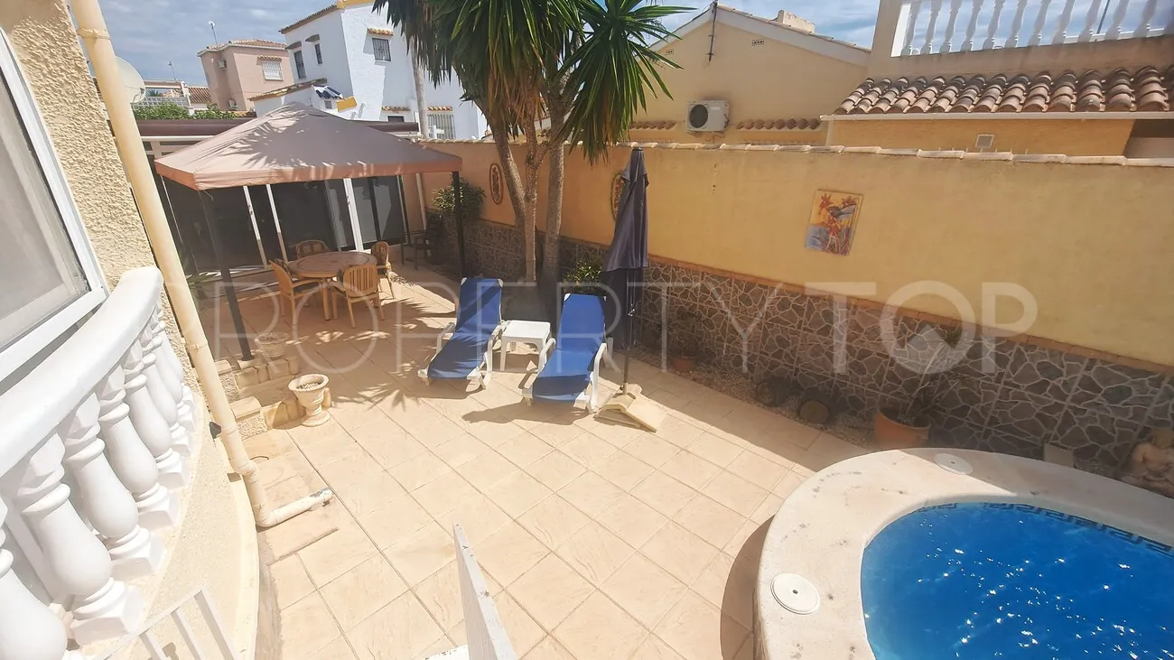 For sale villa with 3 bedrooms in Rioja