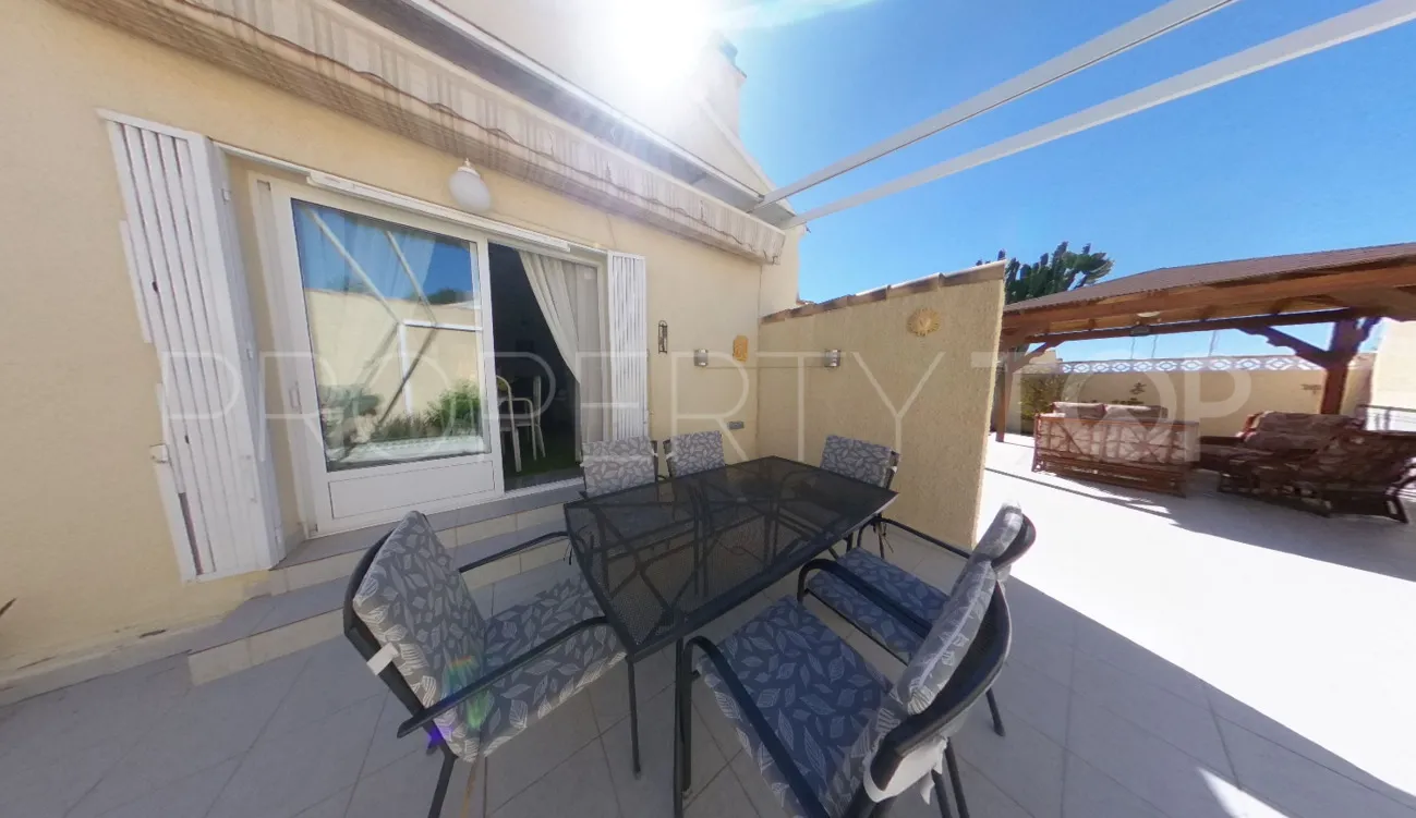 For sale villa with 3 bedrooms in Rioja