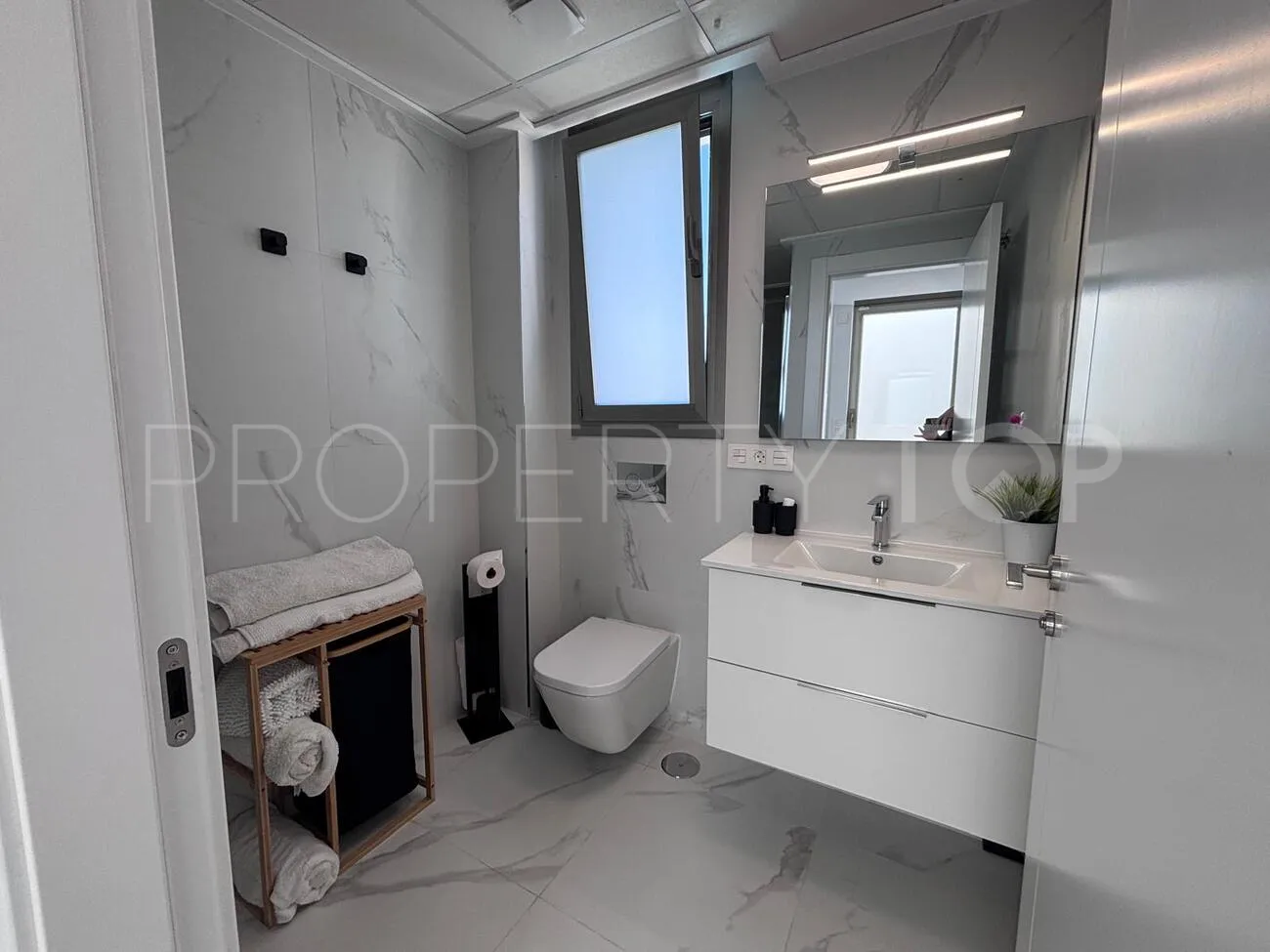 For sale Villamartin villa with 5 bedrooms