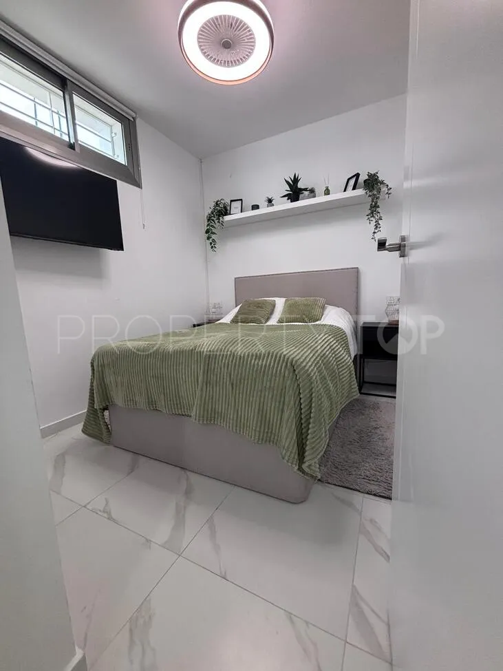 For sale Villamartin villa with 5 bedrooms