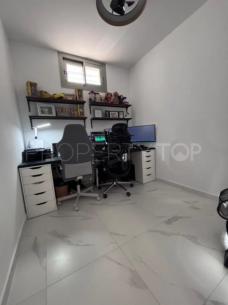 For sale Villamartin villa with 5 bedrooms