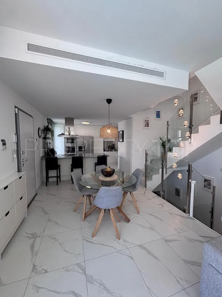 For sale Villamartin villa with 5 bedrooms