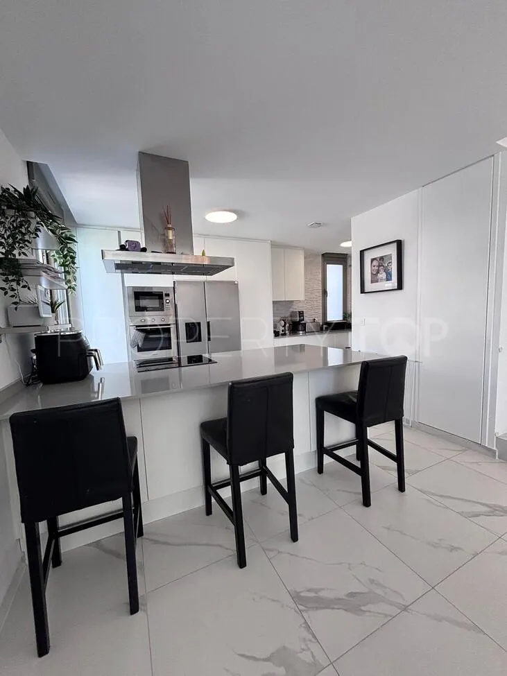 For sale Villamartin villa with 5 bedrooms