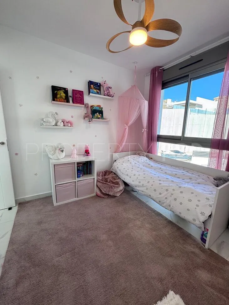 For sale Villamartin villa with 5 bedrooms