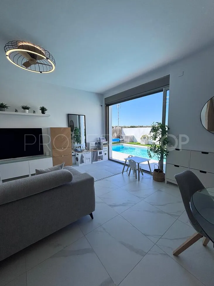For sale Villamartin villa with 5 bedrooms