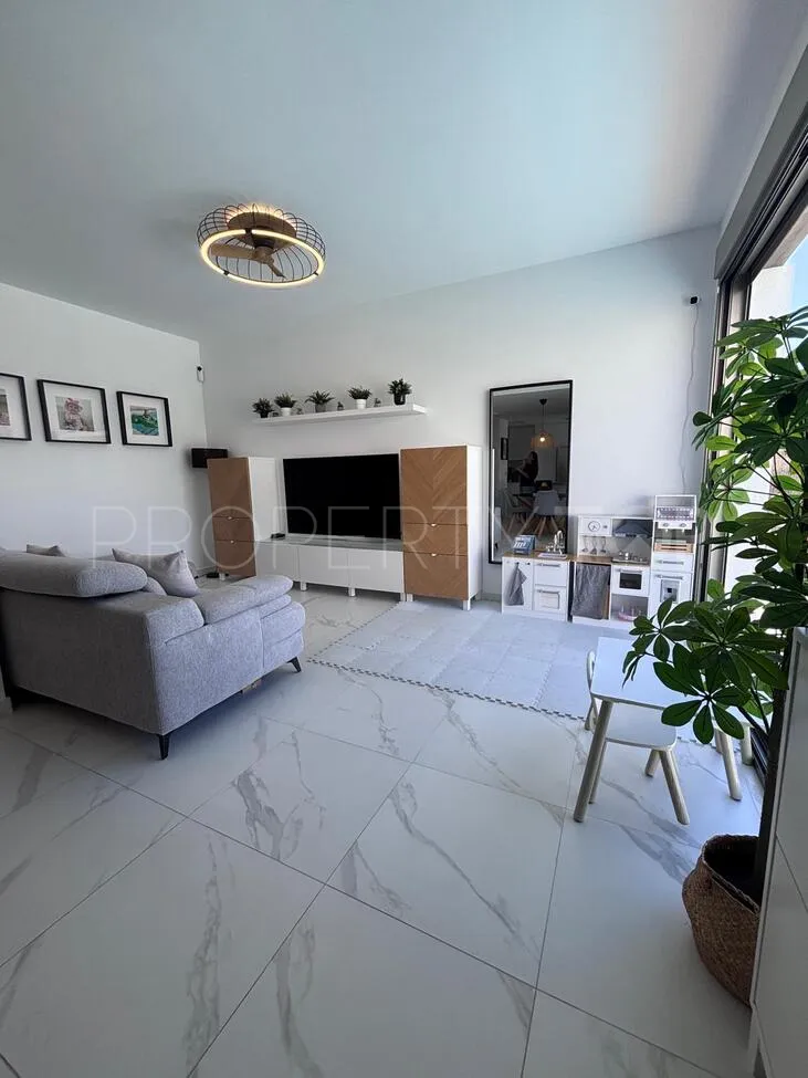 For sale Villamartin villa with 5 bedrooms