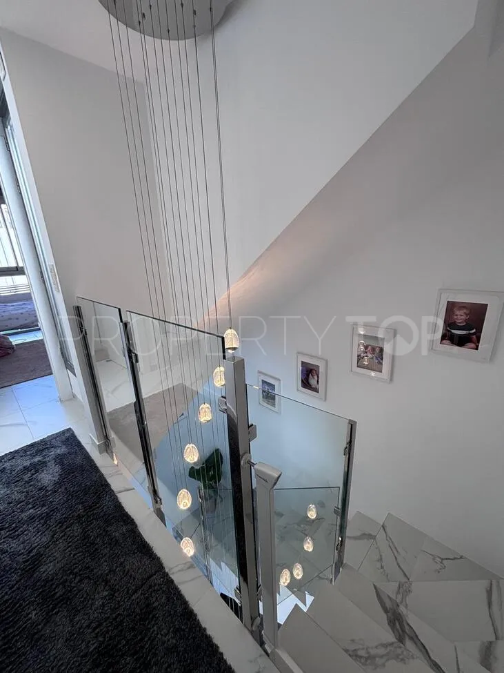 For sale Villamartin villa with 5 bedrooms