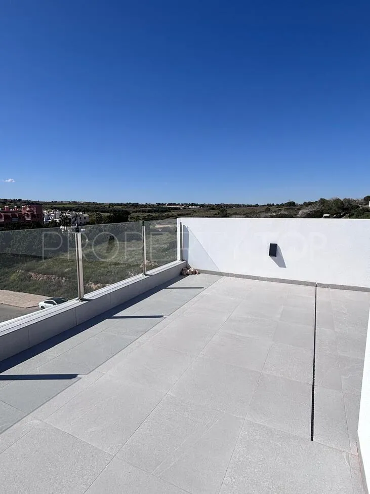 For sale Villamartin villa with 5 bedrooms
