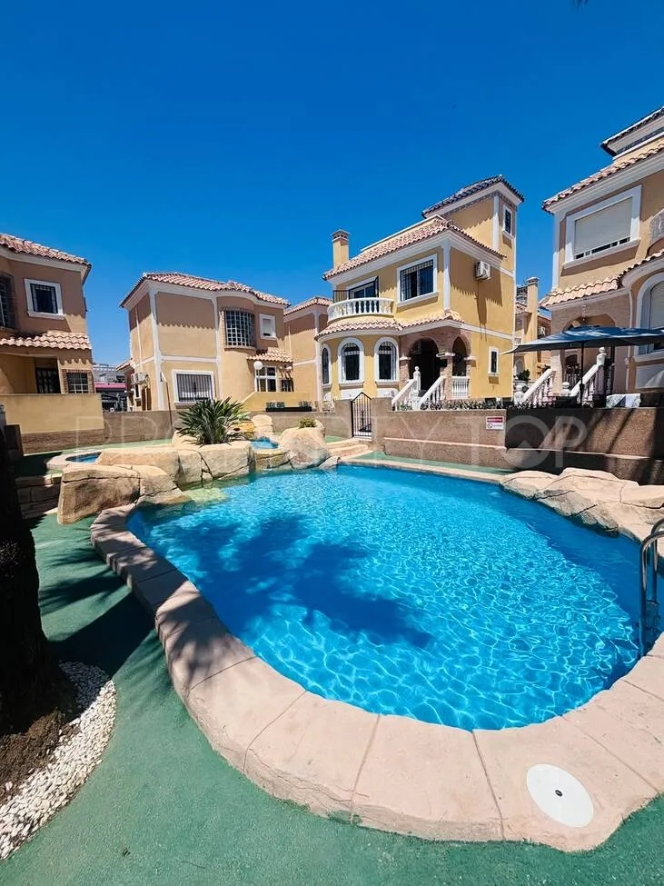 For sale villa with 3 bedrooms in Rioja