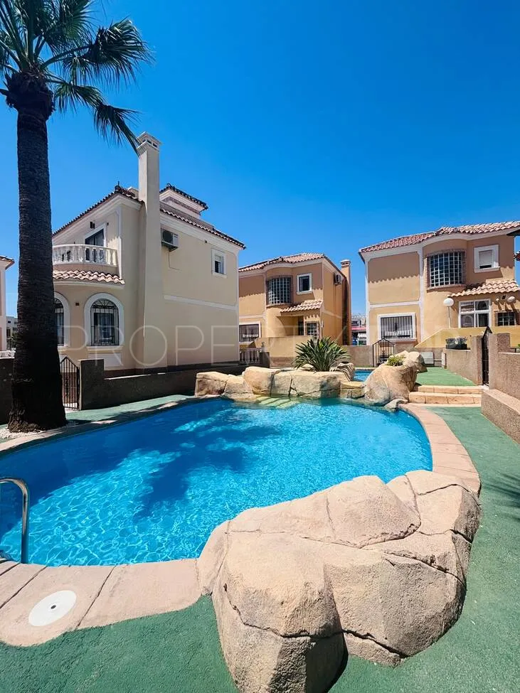 For sale villa with 3 bedrooms in Rioja