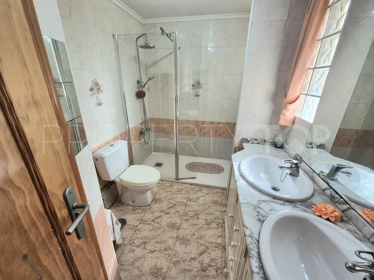 For sale villa in Los Altos de Marbella