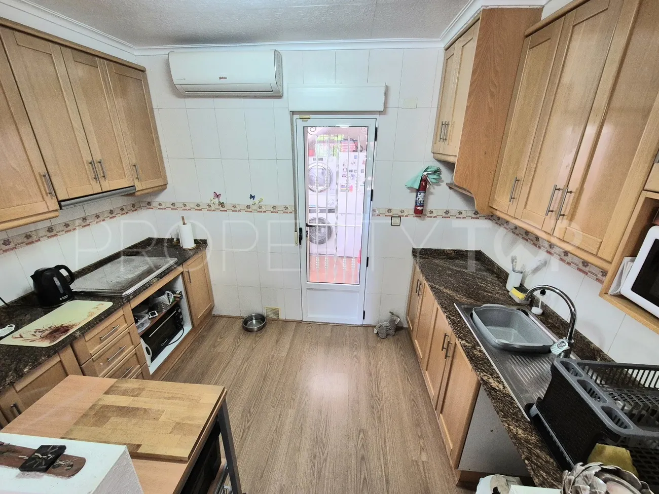 For sale town house in Los Montesinos with 3 bedrooms