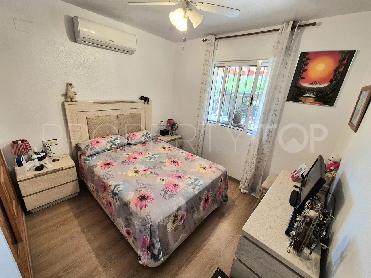 For sale town house in Los Montesinos with 3 bedrooms