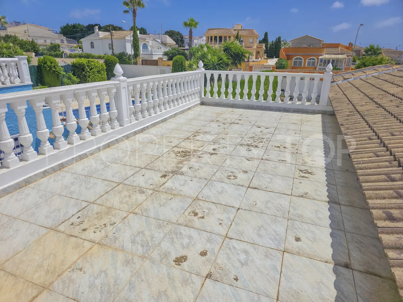 Comprar villa de 3 dormitorios en Torrevieja