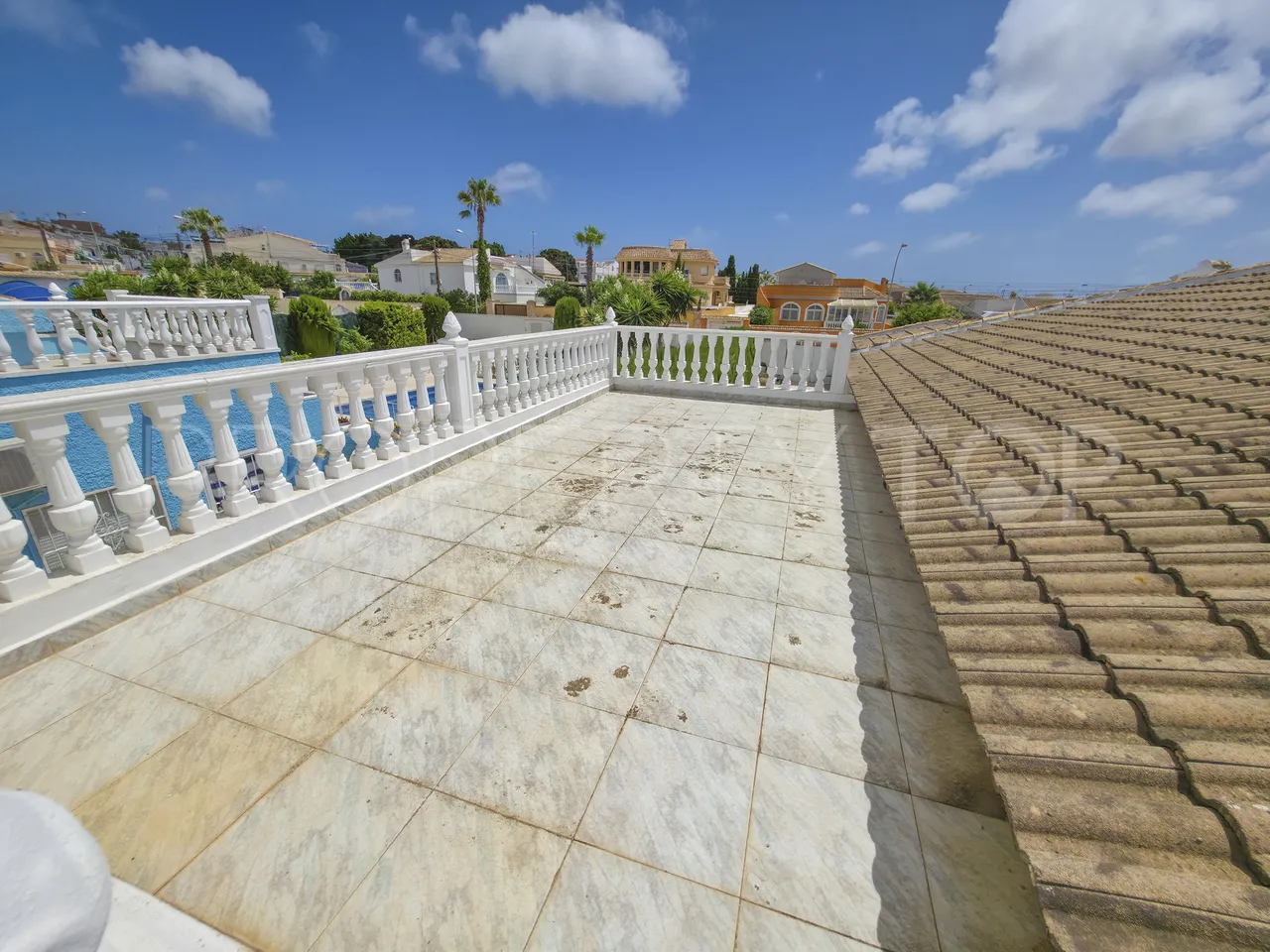 Comprar villa de 3 dormitorios en Torrevieja