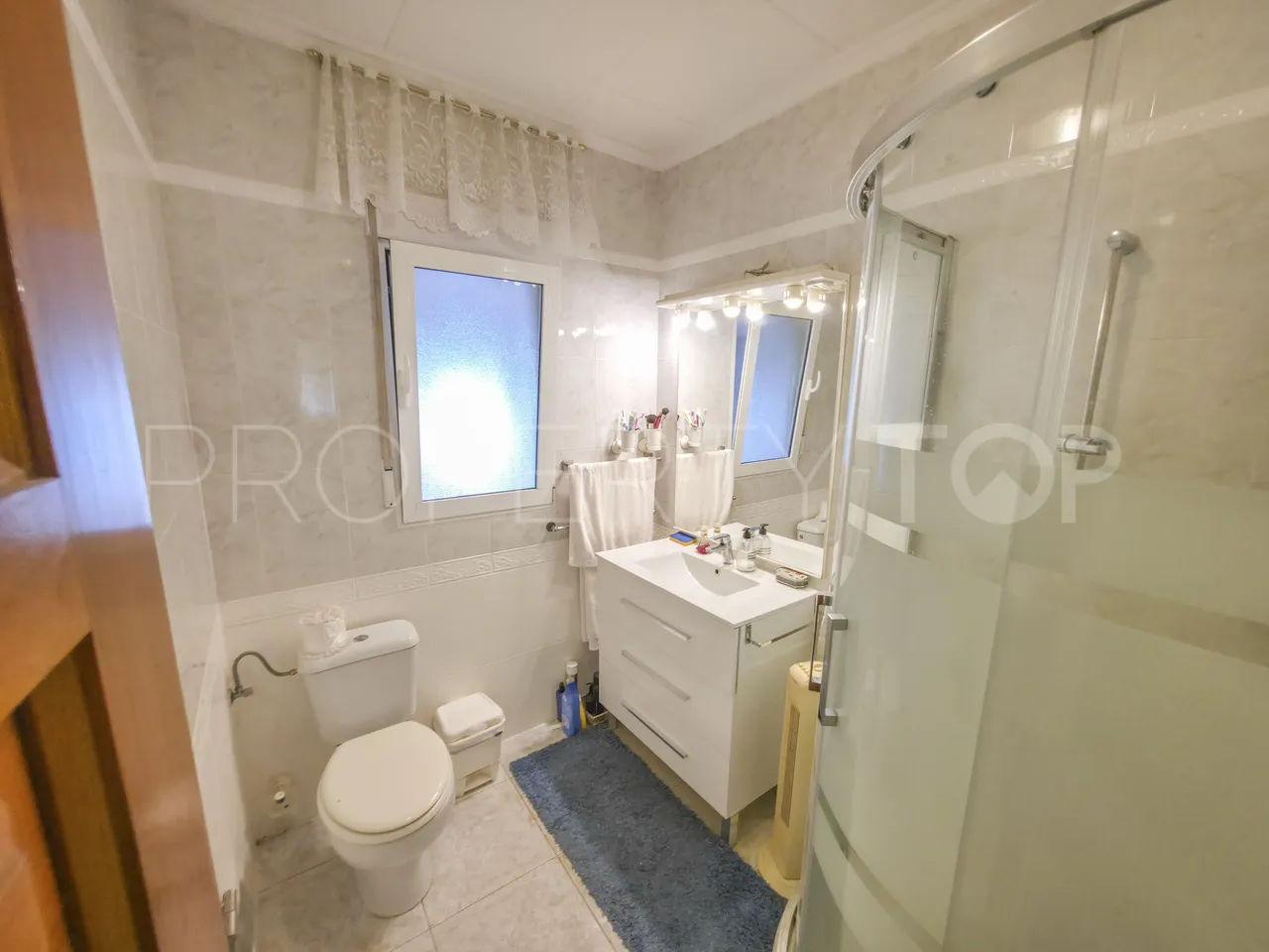 Comprar villa de 3 dormitorios en Torrevieja