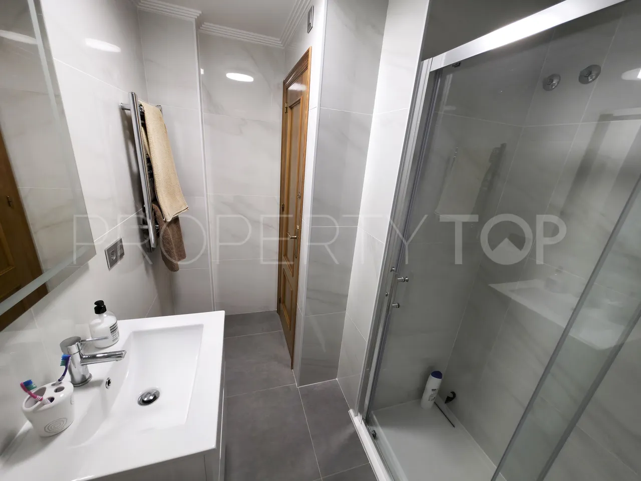 Comprar apartamento en Rioja con 2 dormitorios