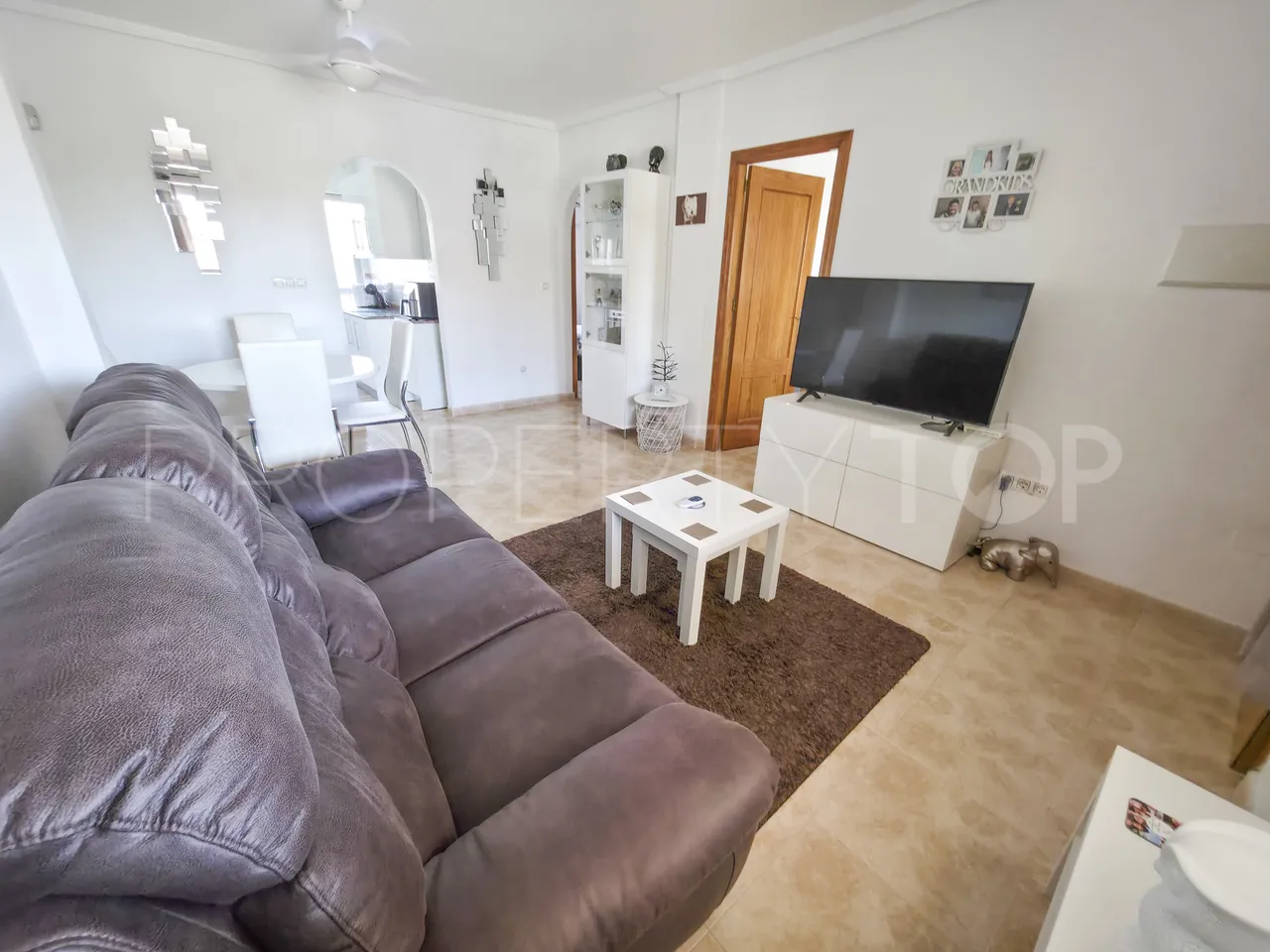 Comprar apartamento en Rioja con 2 dormitorios