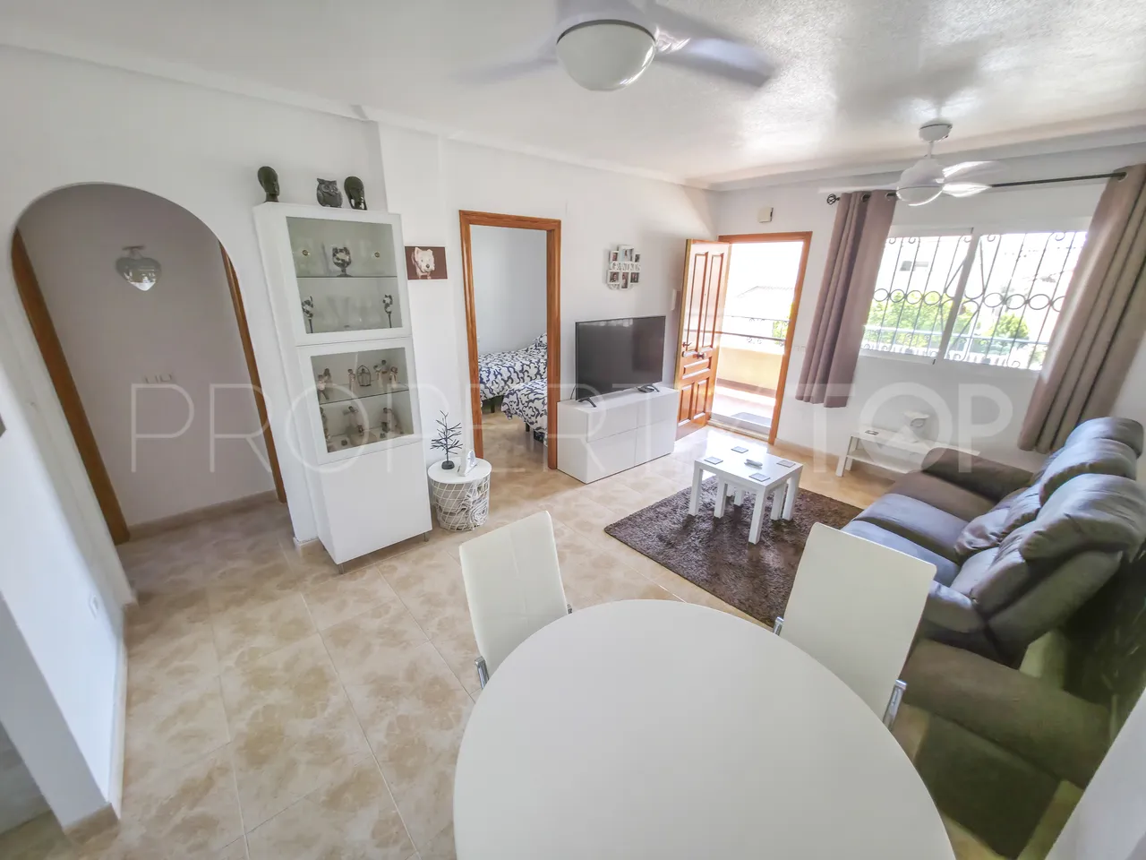 Comprar apartamento en Rioja con 2 dormitorios