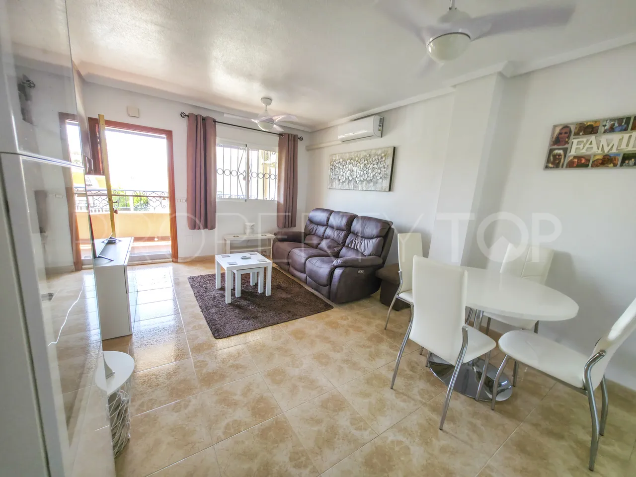 Comprar apartamento en Rioja con 2 dormitorios